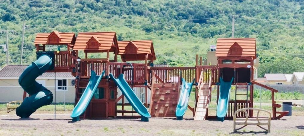 The Rest Stop-B- 15 Min From Airport/24Hrs Security Montego Bay Luaran gambar